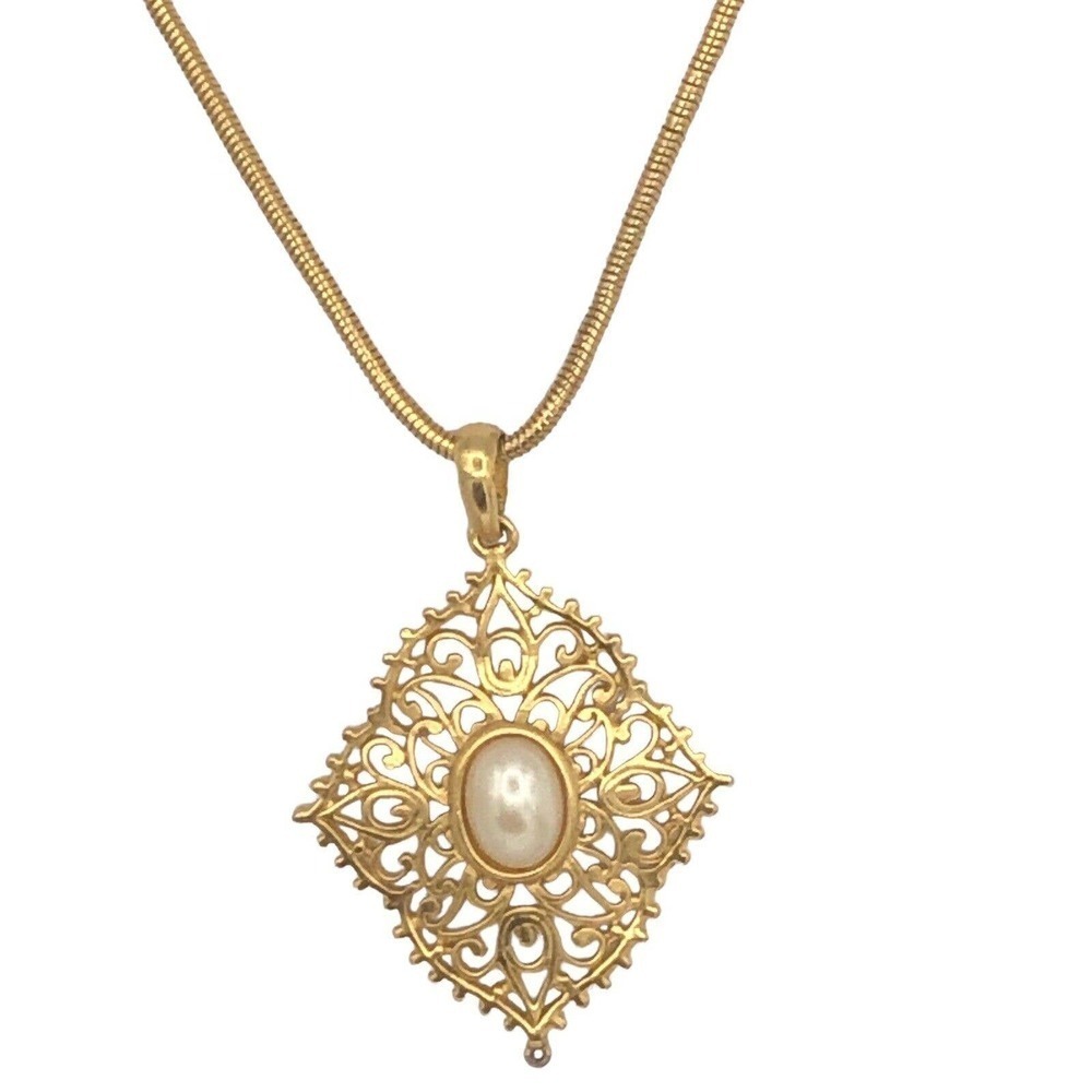 Vintage Faux Pearl Filigree Gold Tone Pendant 37” Necklace Extra Long Chain